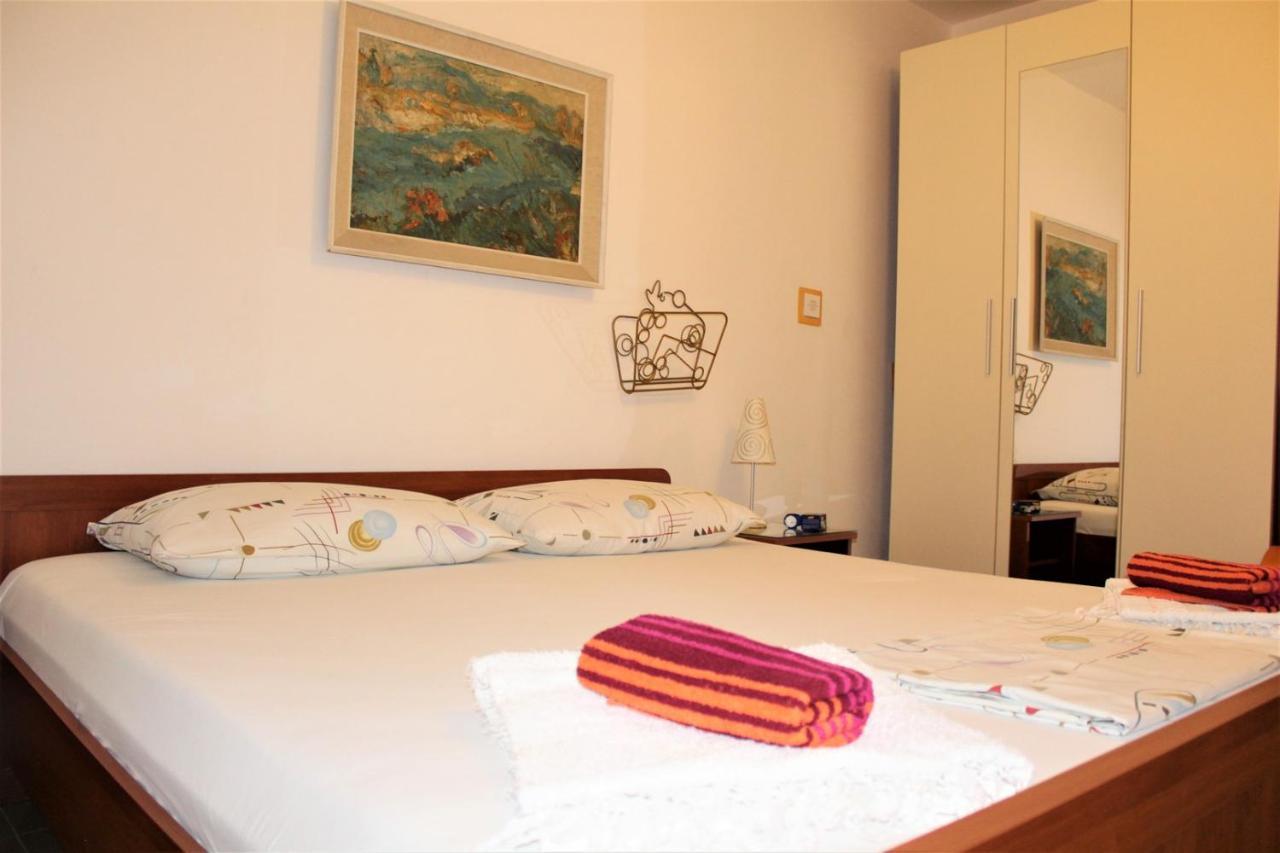 Apartments Demori พรีมอชเตน ภายนอก รูปภาพ